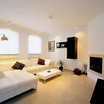 Gea - Three Bedroom With Swimming Pool Villa
