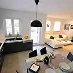 Villa Gea - Three Bedroom With Swimming Pool *