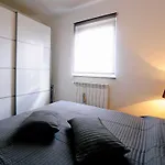 Gea - Three Bedroom With Swimming Pool Barban