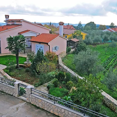 Gea - Three Bedroom With Swimming Pool Vila *